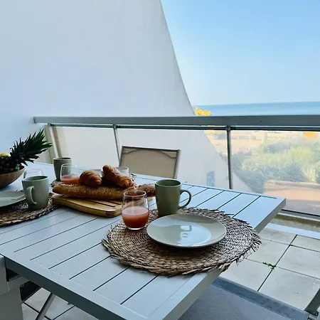 Les Iles Bauloises Apartament *