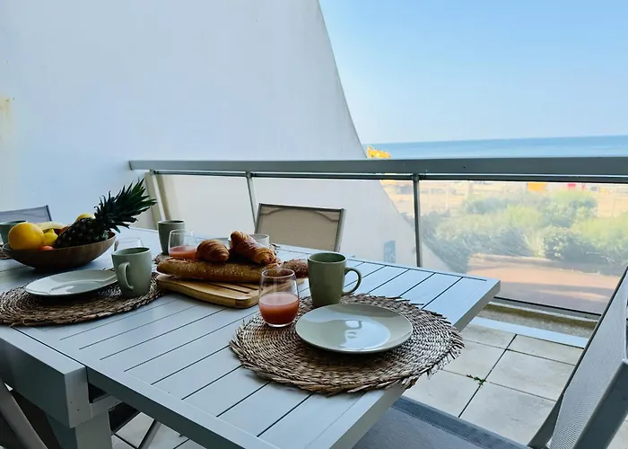 Les Iles Bauloises Apartman *